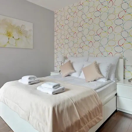 Garnizon & Free Parking By Downtown Apartman *